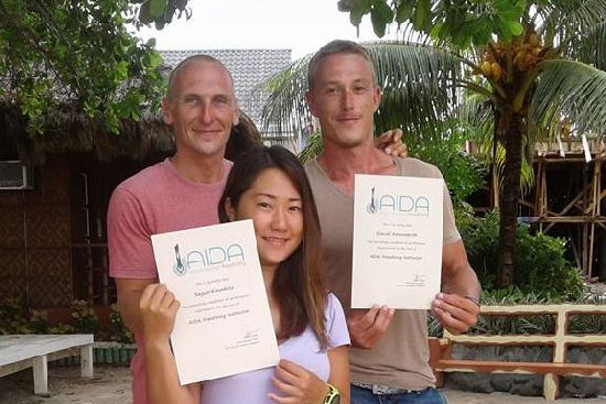 Stefan with two of his instructor students: Daniel Arrowsmith and world record holder Sayuri Kinoshita.